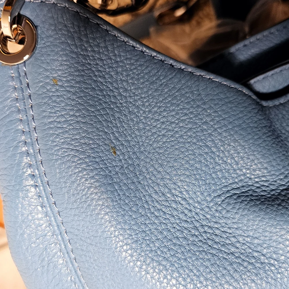 Authentic Michael Kors Blue Leather Shoulder Bag - Picture 4 of 12